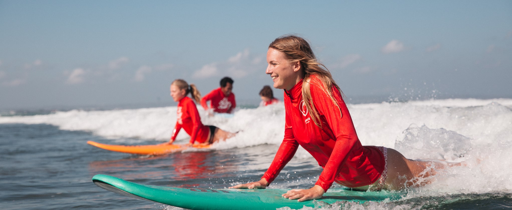 Beginner surf lessons in Bali